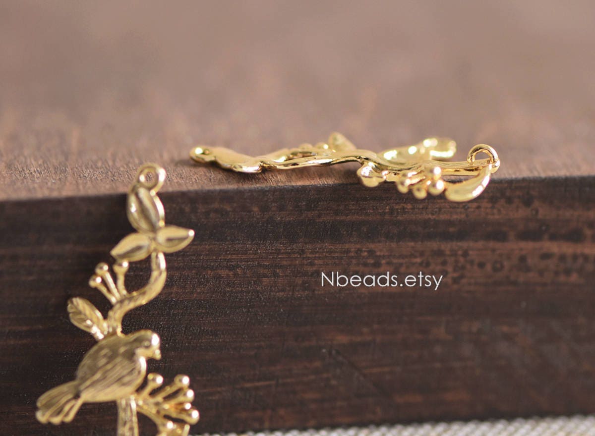 10pcs Bird on Tree connector, Birds Branch with Two Loops, Real Gold plated Brass, Lead Nickel Free (GB-060)