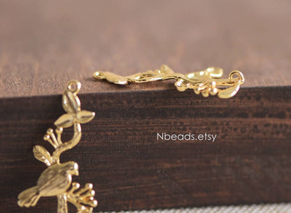 10pcs Bird on Tree connector, Birds Branch with Two Loops, Real Gold plated Brass, Lead Nickel Free (GB-060)