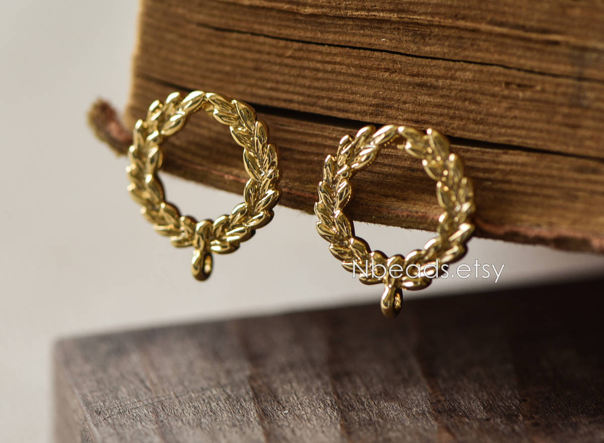 10pcs Circle Earring Posts with Loop, Gold Plated Brass Ear Studs, Lead Nickel Free (GB-076)