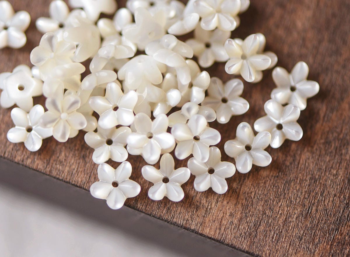10pcs White Mother of Pearl Carved 3D Flowers 6/ 10mm, Center Drilled Shell Beads (#V1296)
