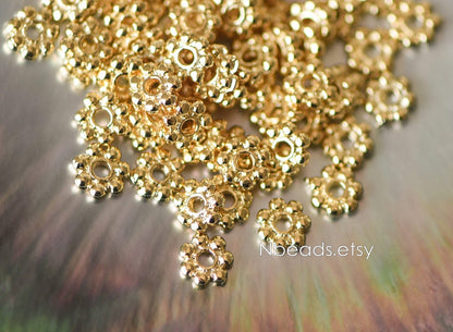 20pcs Gold Coin Spacer Beads 5.5mm, Gold plated Brass Flower Saucer Beads (GB-093)