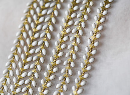 White Enamel Brass Arrow Chain 6mm, Flat Chevron Chain, Herringbone Fish bone Designer Chain (#LK-048-1)/ 1 Meter=3.3ft