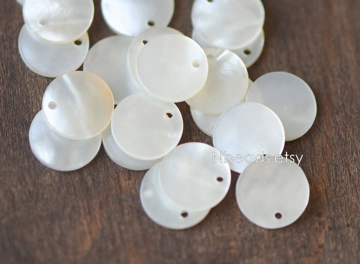 10pcs White Mother of Pearl Coin Charms, Round Disc MOP Shell Pendants 10/ 15/ 20mm (V1309)
