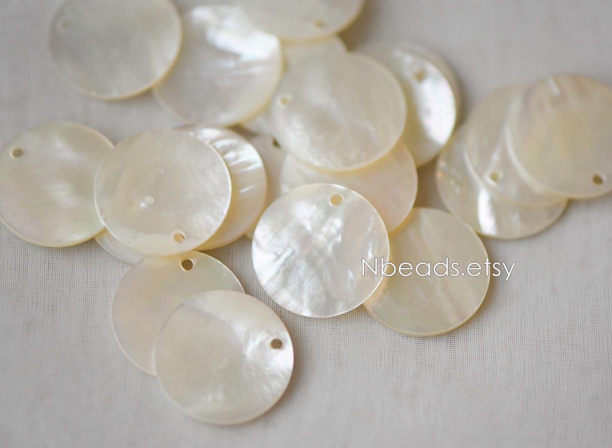 10pcs White Mother of Pearl Coin Charms, Round Disc MOP Shell Pendants 10/ 15/ 20mm (V1309)