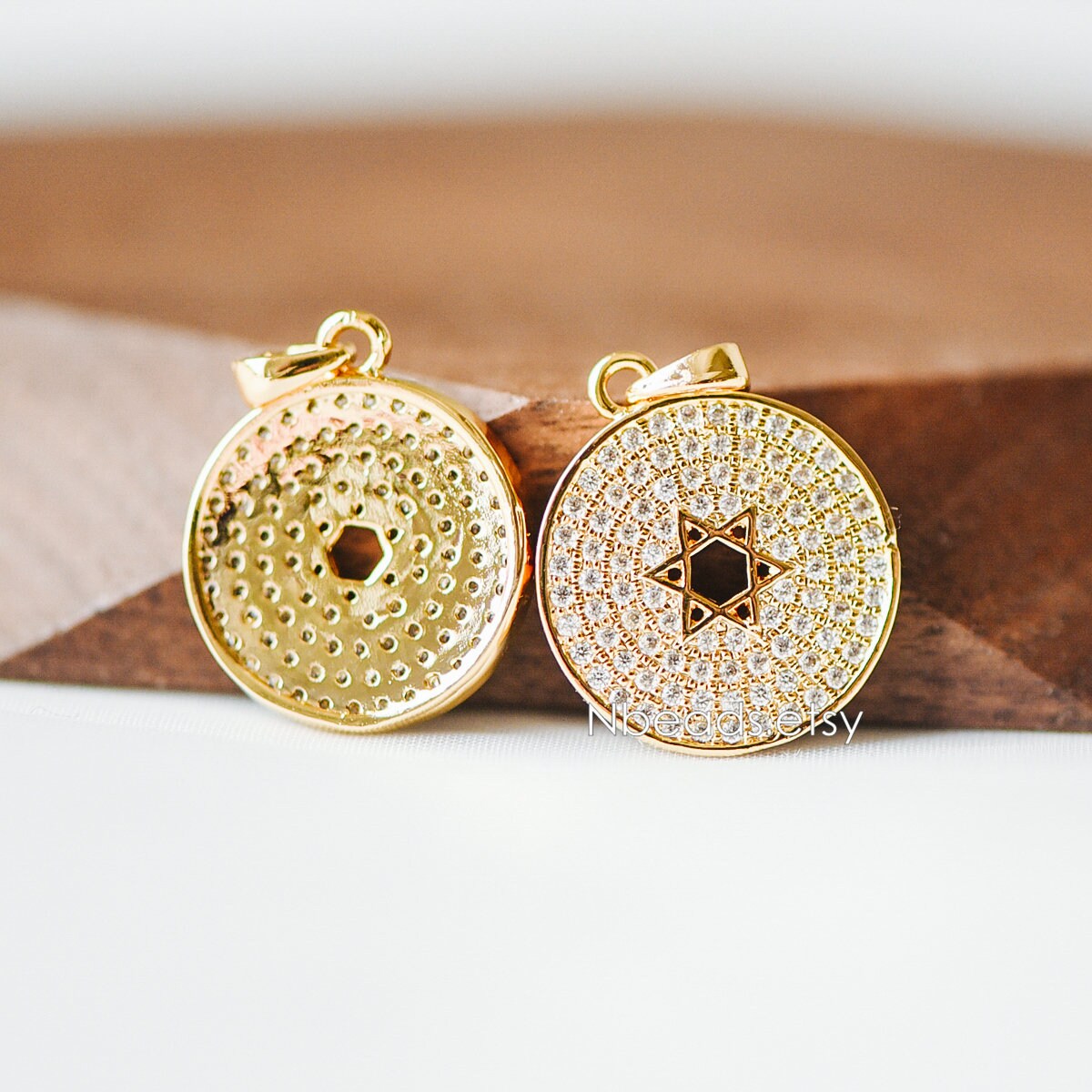 2pcs CZ Micro Pave Gold Round Charms 16x22mm, Hexagram Pattern Coin Necklace Pendants (GB-188)