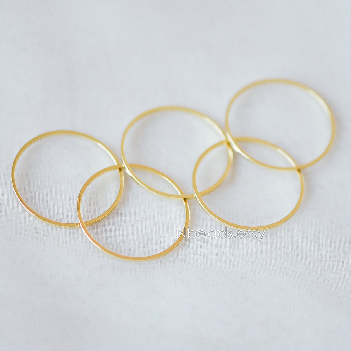 10pcs Gold/ Silver/ Rose Gold Circle Link Charms 10/ 12/ 18/ 20/ 25/ 30/ 35/50mm, Ring Loops, Geometric Hoop Circle Pendants (GB-232)