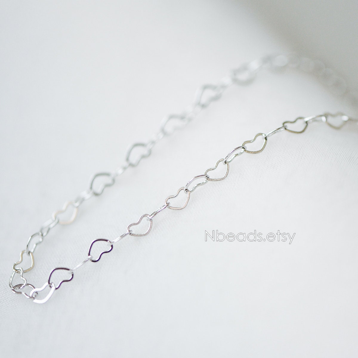 Gold/ Silver tone Heart Chains, Gold/ Rhodium/ Rose Gold plated Brass Designer Chain, 3.5mm Thin Decorative Chains (#LK-105)/ 1 Meter=3.3 ft