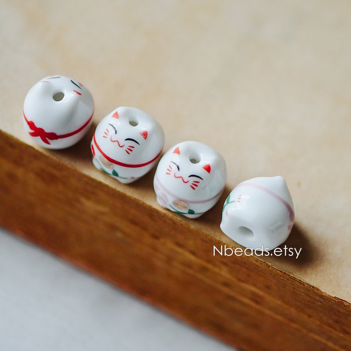 10 beads- Porcelain Lucky Cat beads 15mm, Ceramic Maneki Neko, Drilled with hole, White Red/ Pink Kawaii Cat-(TC-148)