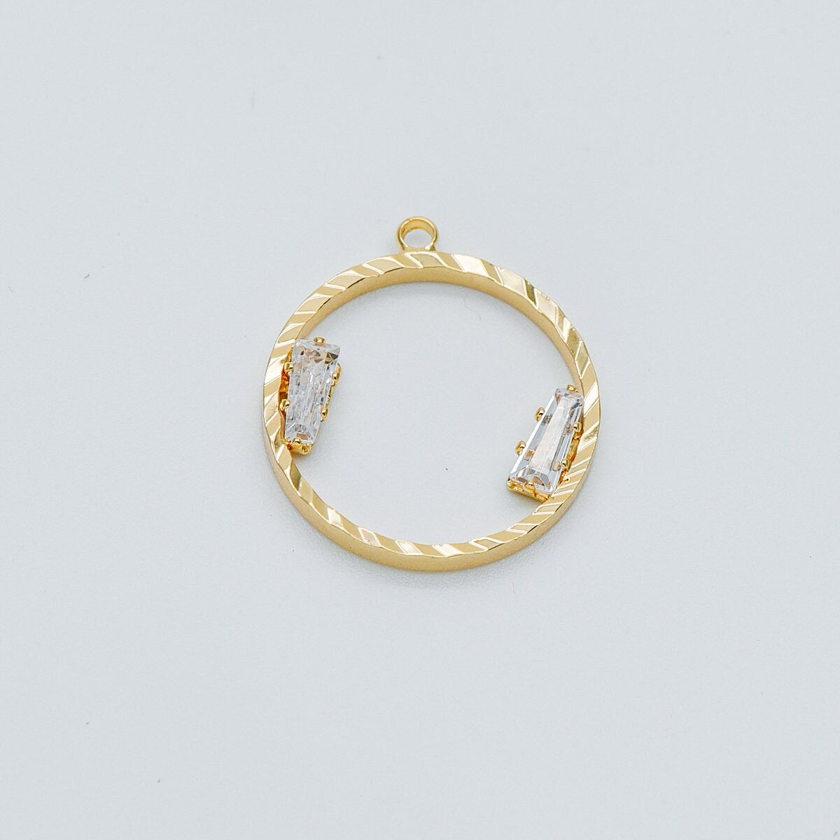 10pcs Gold Round Circle Charms 24x21mm, CZ pave Ring Pendants, Lead Nickel Free (GB-410)