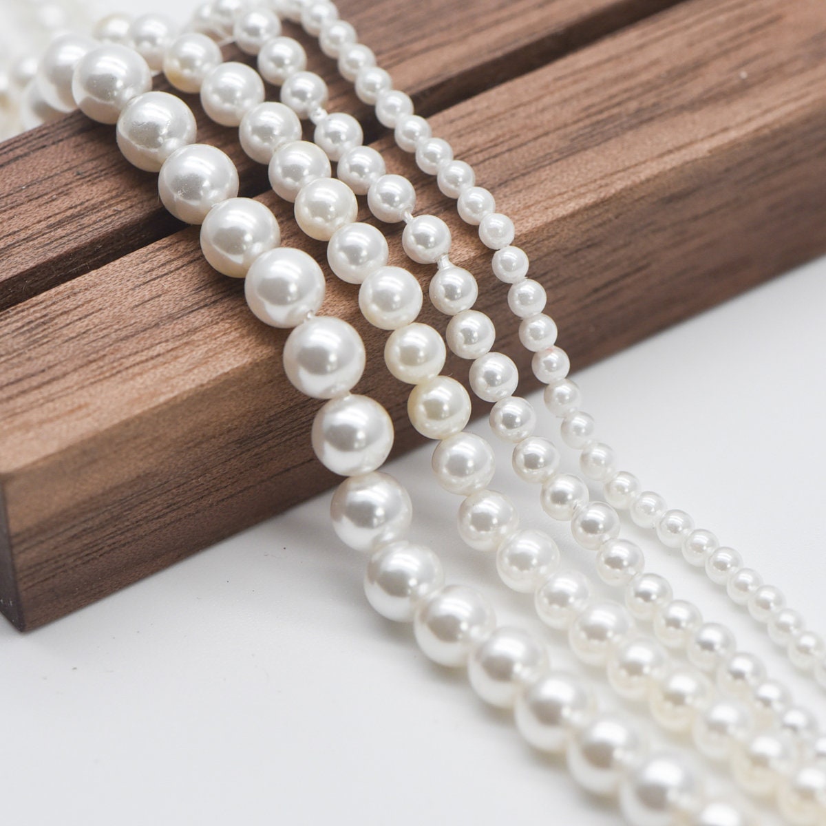 White Smooth Round Shell beads with Pearl-Colored Coating, 2.5/ 3/ 4/ 5/ 6/ 8mm Tiny Size- (V1332) /16" strand