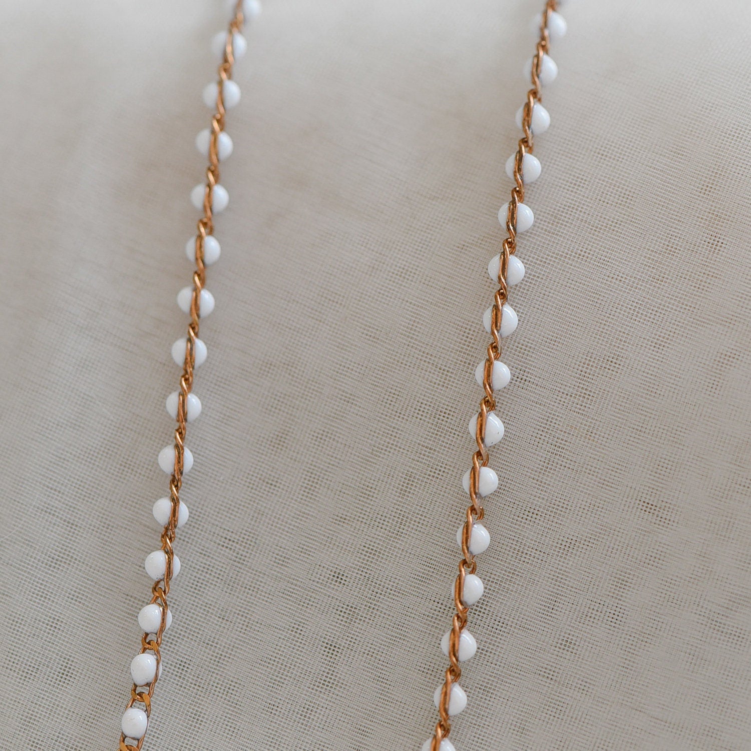 White Enamel Brass Chain 2.5mm Thin, Unplated Brass Designer Chains (#LK-050-2)/ 1 Meter=3.3ft