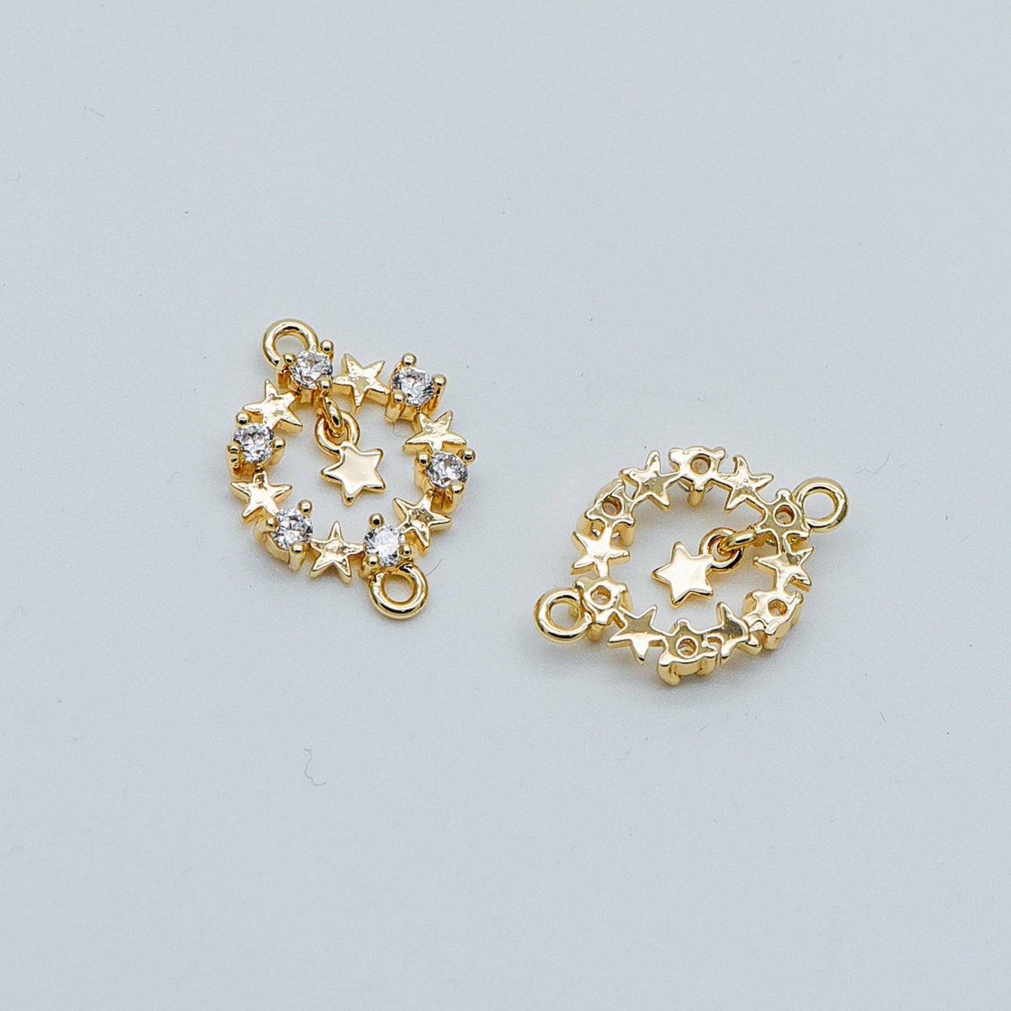 4pcs CZ Pave Gold Circle Charm Connectors 13x18mm, 18K Gold plated Brass, Christmas Ring Pendants with Star (GB-713-L)