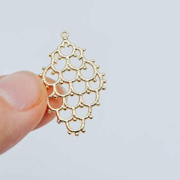 10pcs Gold plated Brass Filigree Charm Pendants 29x19mm (GB-464)