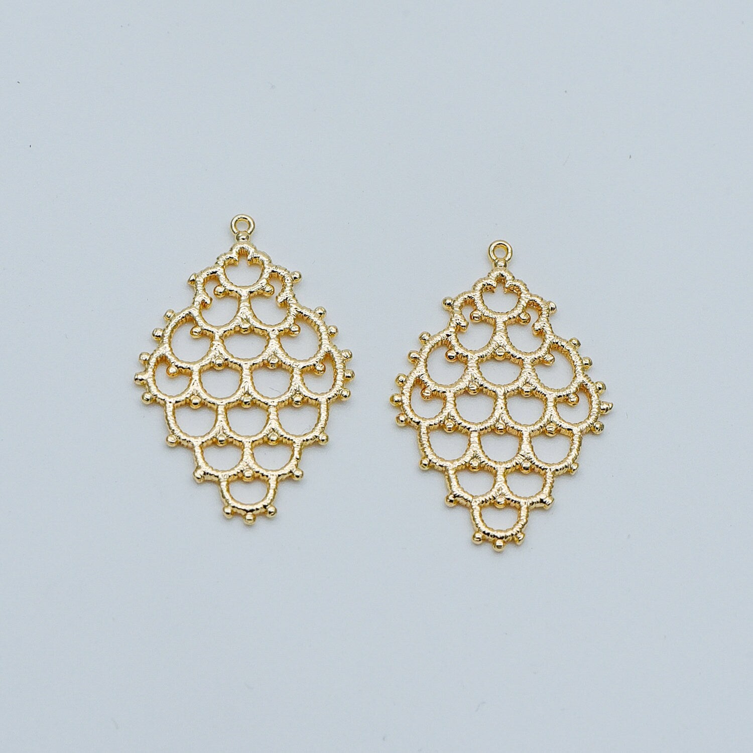 10pcs Gold plated Brass Filigree Charm Pendants 29x19mm (GB-464)