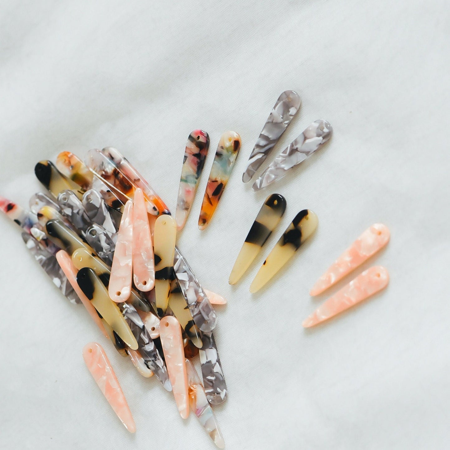 20pcs Tortoise Shell Acetate Bar Pendants 34x7mm, Acrylic Craft Earring Components, Long Stick Resin Charms (#HT-29)