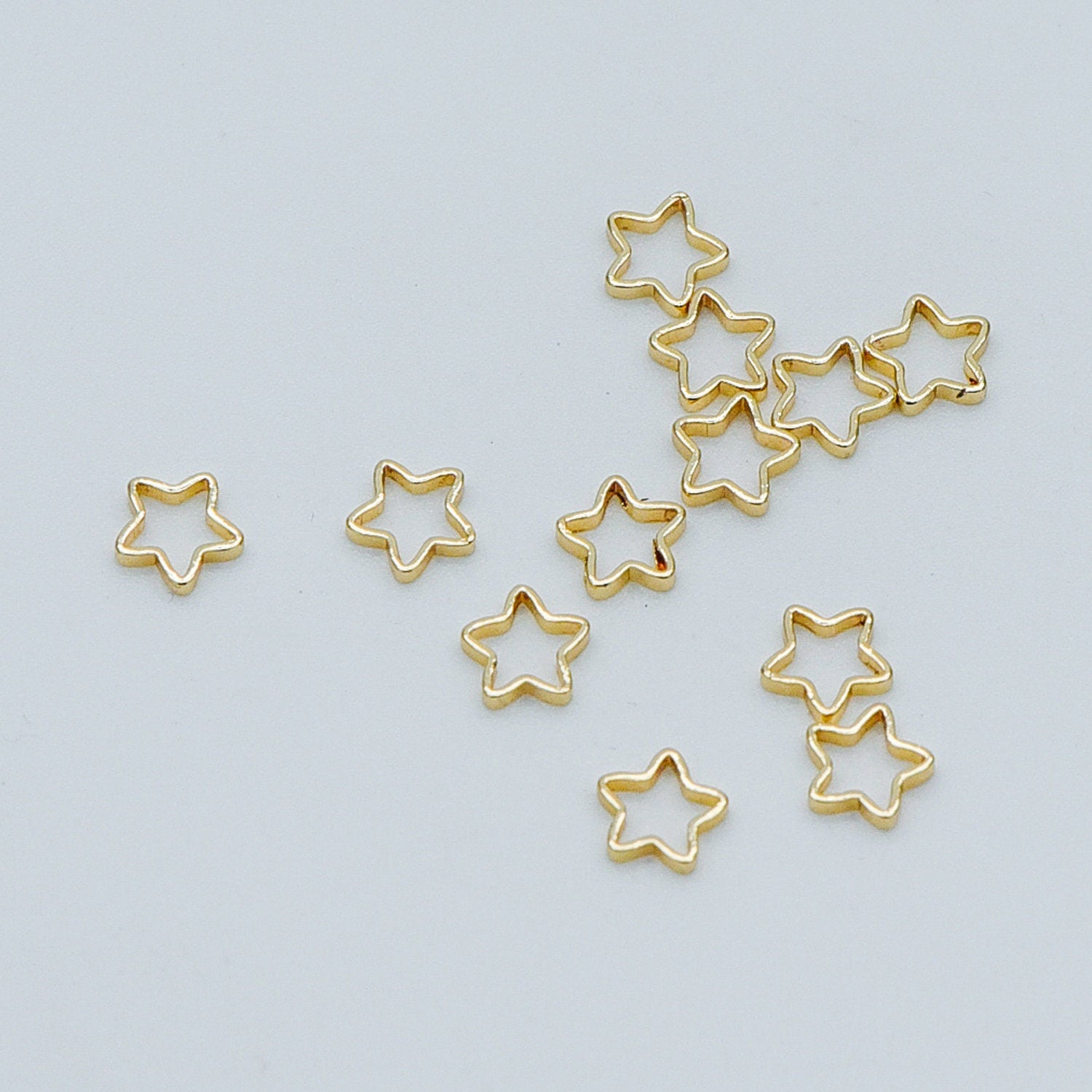 50pcs Gold Star Link Charms 5mm, Real Gold plated Brass, Geometric Star Connector (GB-499)