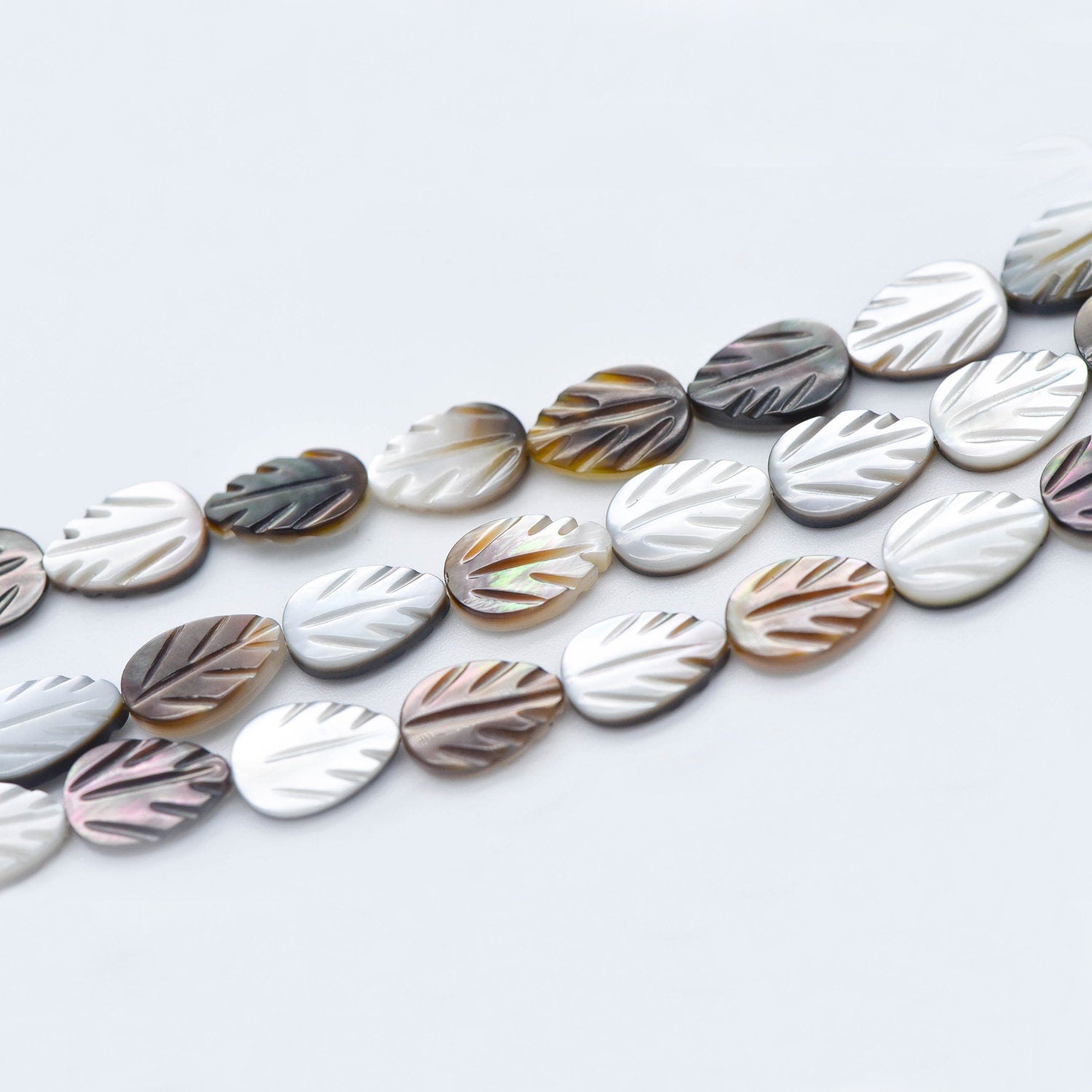 Black MOP Shell Leaf beads, Natural Mother of Pearl Carved Leaf, 9mm / 12mm -(V1005)/ Full strand