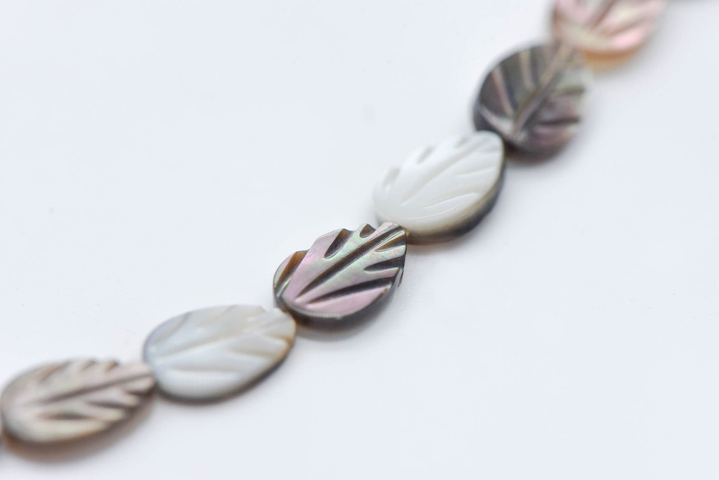 Black MOP Shell Leaf beads, Natural Mother of Pearl Carved Leaf, 9mm / 12mm -(V1005)/ Full strand