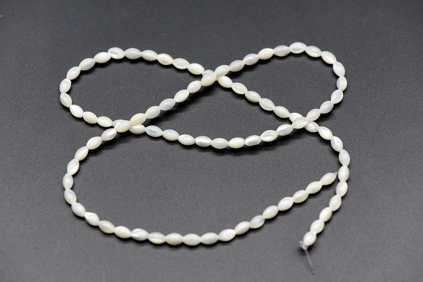 White Mother of Pearl Shell Oval Beads 3x5/ 4x6mm -(#V1208) Full strand