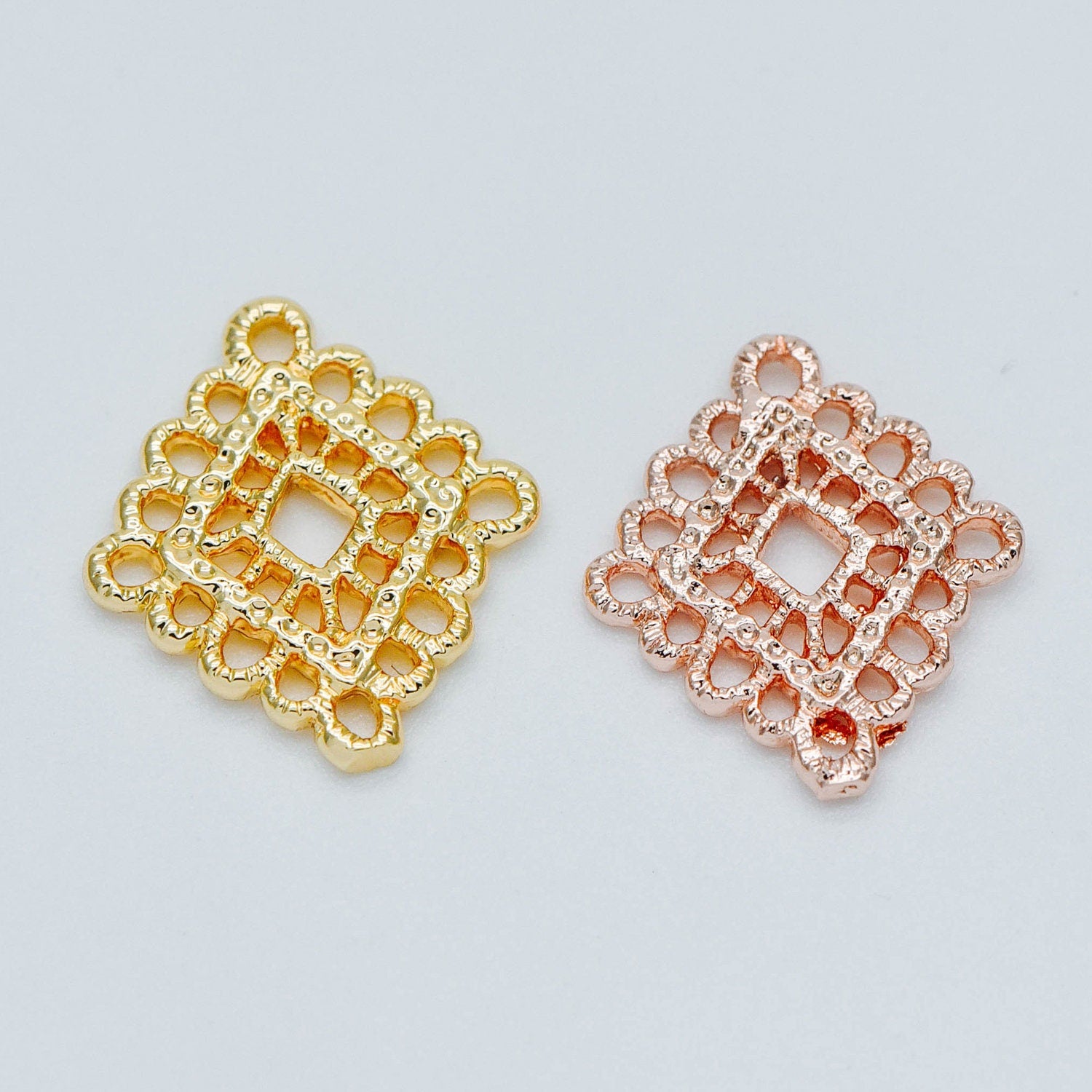 10pcs Gold Plated Brass Diamond Charms: Filigree Rhombus Connectors (GB-082)