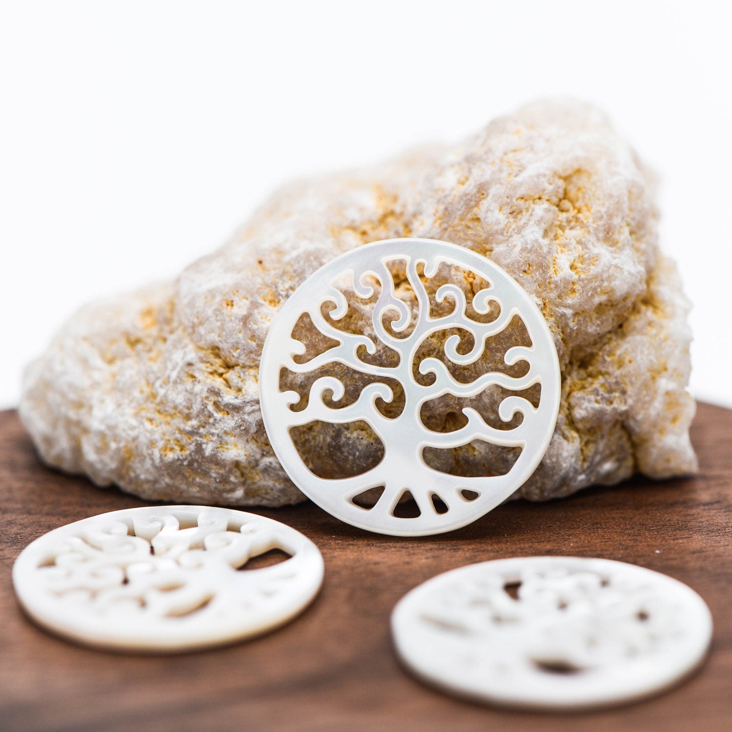 4pcs White Mother of Pearl 'Life Tree' Pendants, 25mm Round Shell Tree Charms, Hollow Cut Out Carvings -(BK-028)