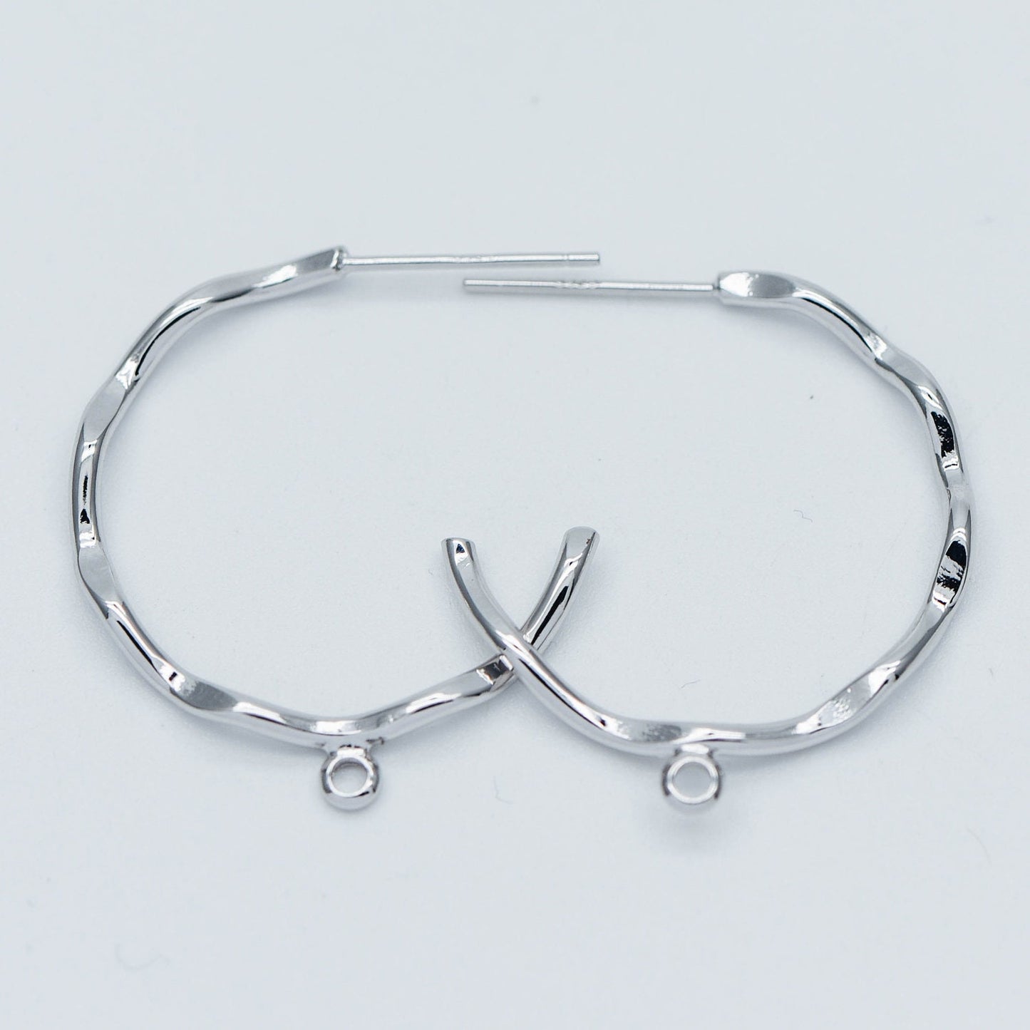 10pcs Gold/ Rhodium plated Brass Earring Posts, Gold/ Silver tone Circle Stud Earring with Ring/Loop, Circle Size 24mm (GB-535)