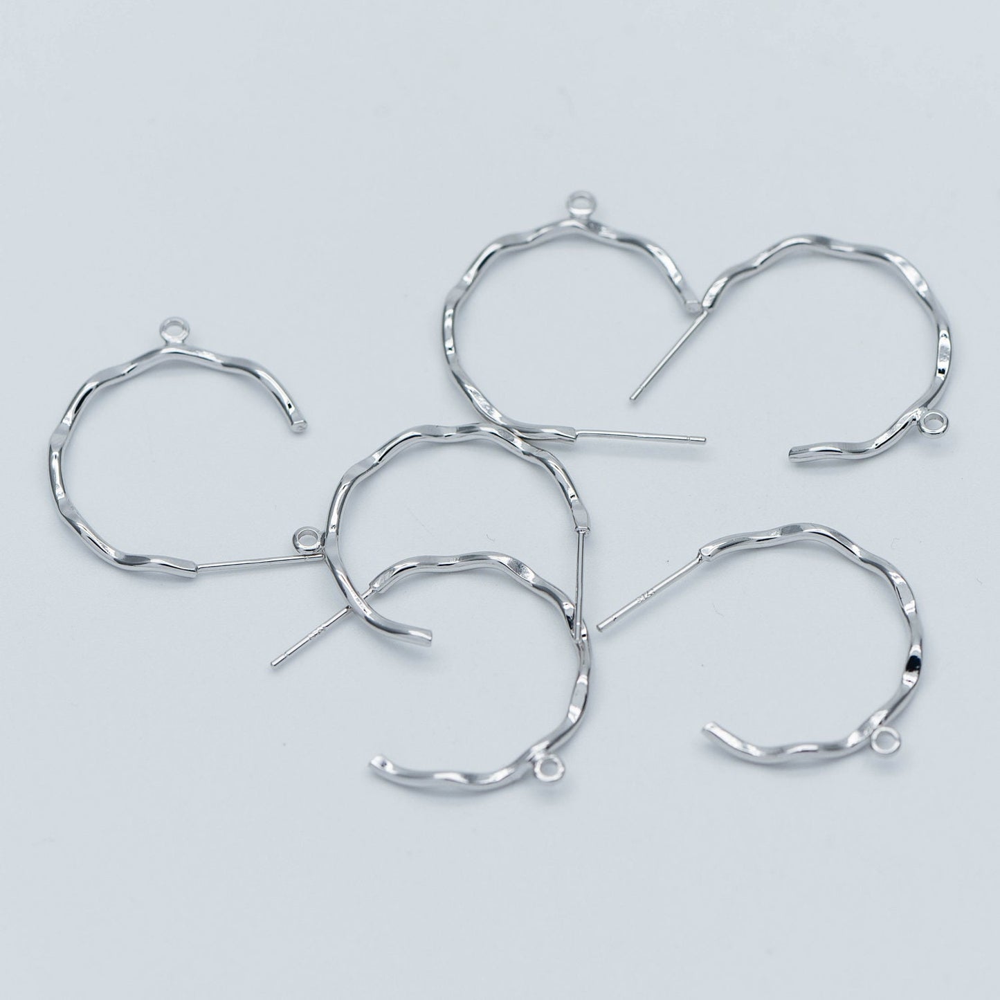 10pcs Gold/ Rhodium plated Brass Earring Posts, Gold/ Silver tone Circle Stud Earring with Ring/Loop, Circle Size 24mm (GB-535)