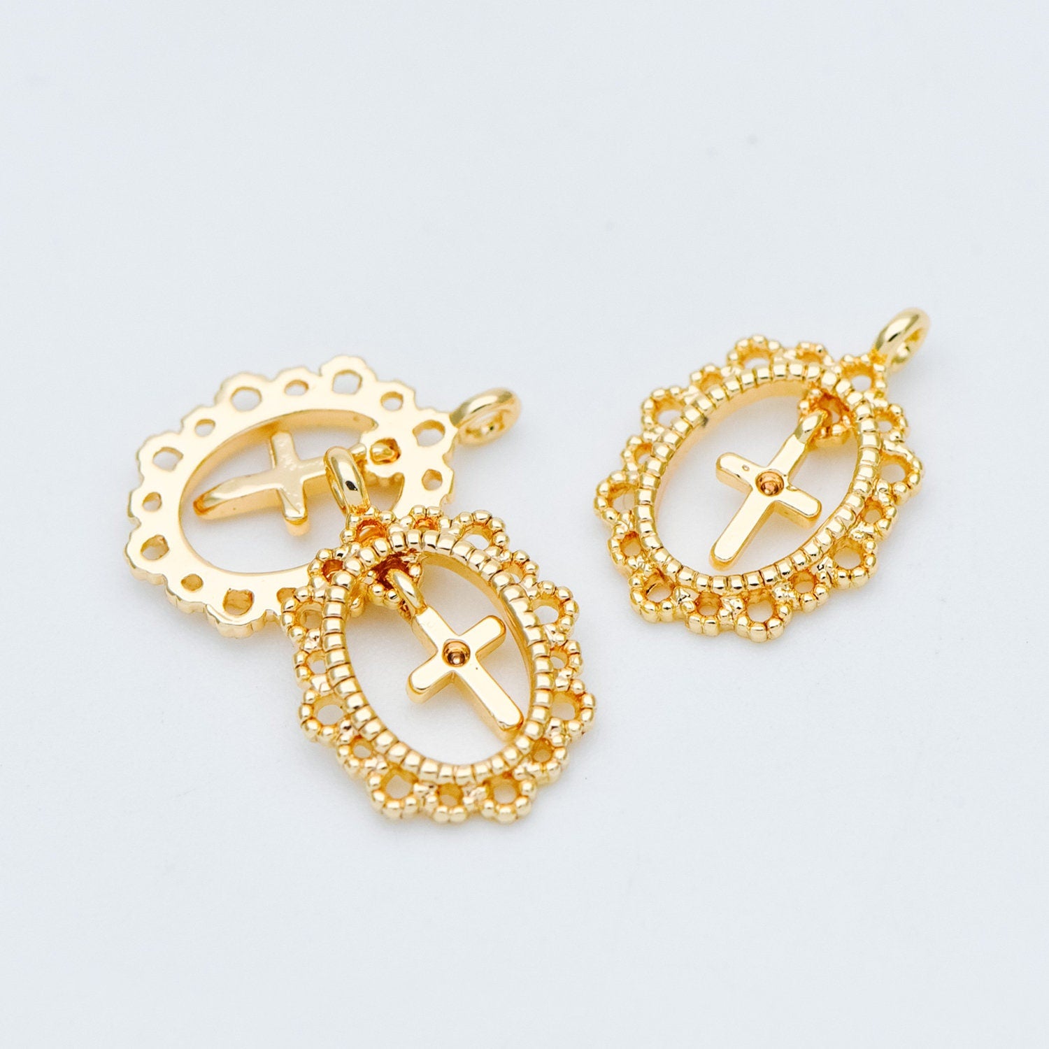 4pcs Gold plated Brass Cross Charm Pendants 14x10mm (GB-2731-N)