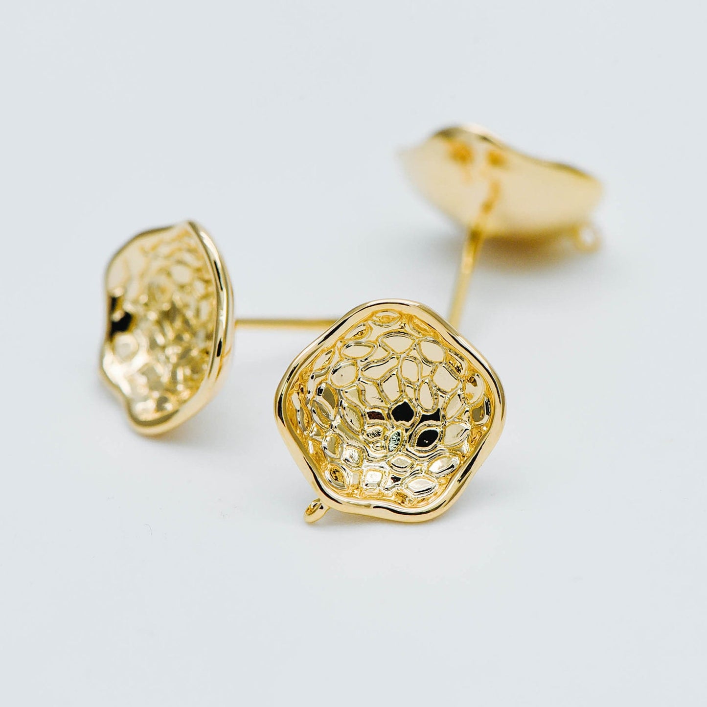 10pcs Gold plated Brass Ear Posts 13mm, Flower Stud Earring with Loop, Floral Earring Components (GB-515)