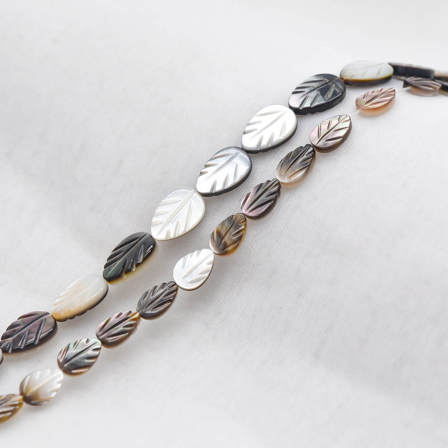 Black MOP Shell Leaf beads, Natural Mother of Pearl Carved Leaf, 9mm / 12mm -(V1005)/ Full strand