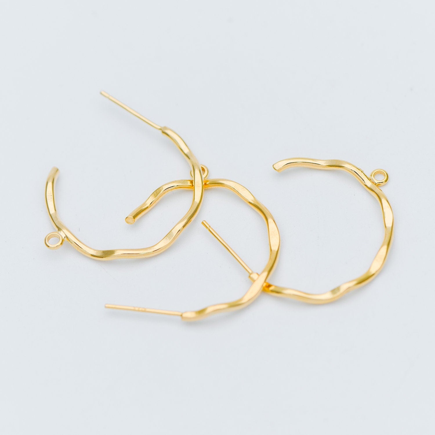 10pcs Gold/ Rhodium plated Brass Earring Posts, Gold/ Silver tone Circle Stud Earring with Ring/Loop, Circle Size 24mm (GB-535)