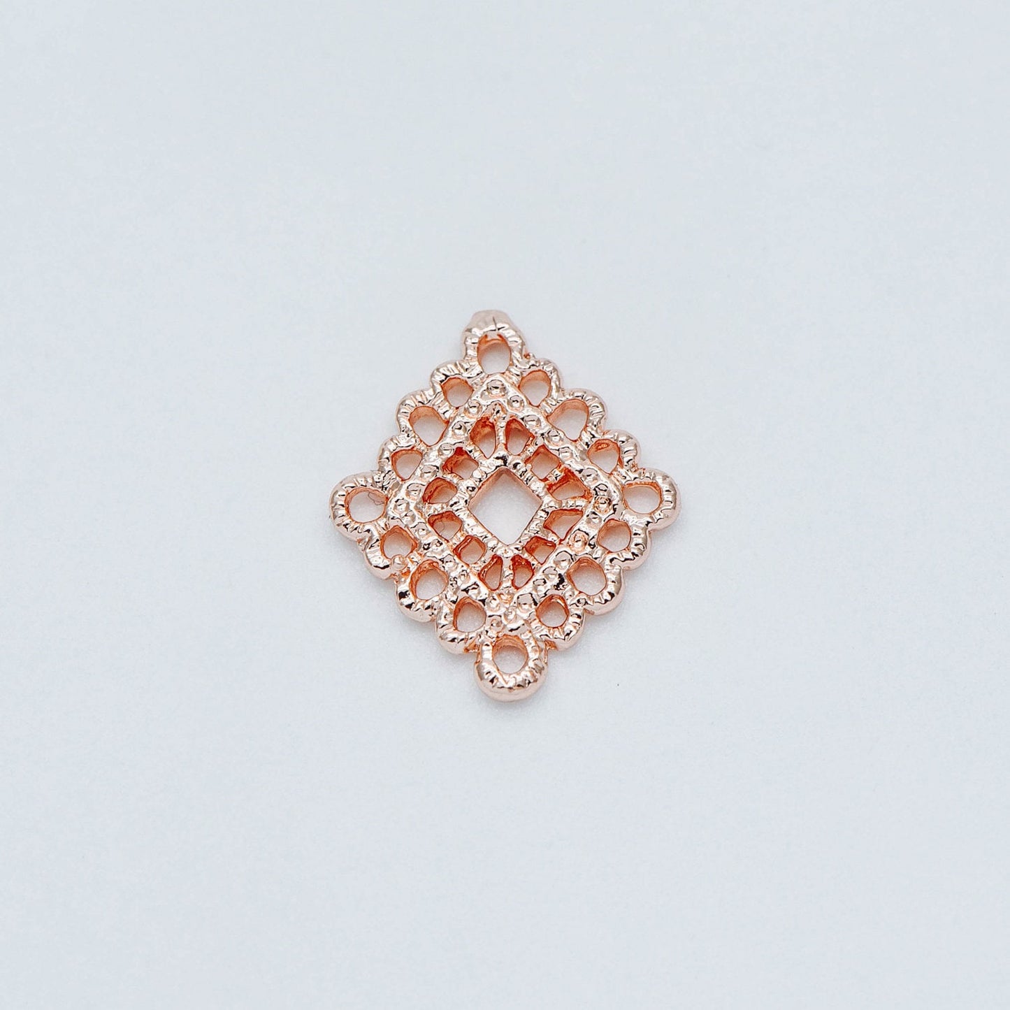 10pcs Gold Plated Brass Diamond Charms: Filigree Rhombus Connectors (GB-082)