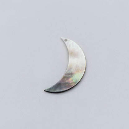 10pcs Black Mother of Pearl Shell Moon Charm Pendants 30mm Large (V1231)