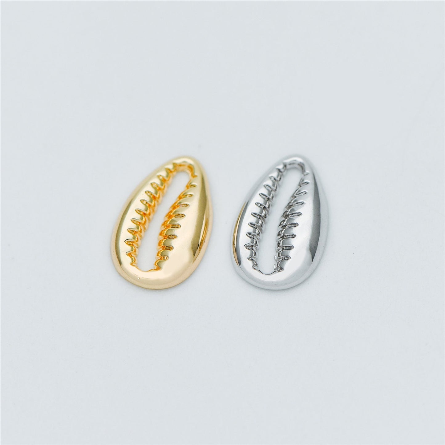 10pcs Gold/ Silver tone Shell Charm Pendants 12x8mm, Seashell Shaped Beads Connectors (GB-3936-B)