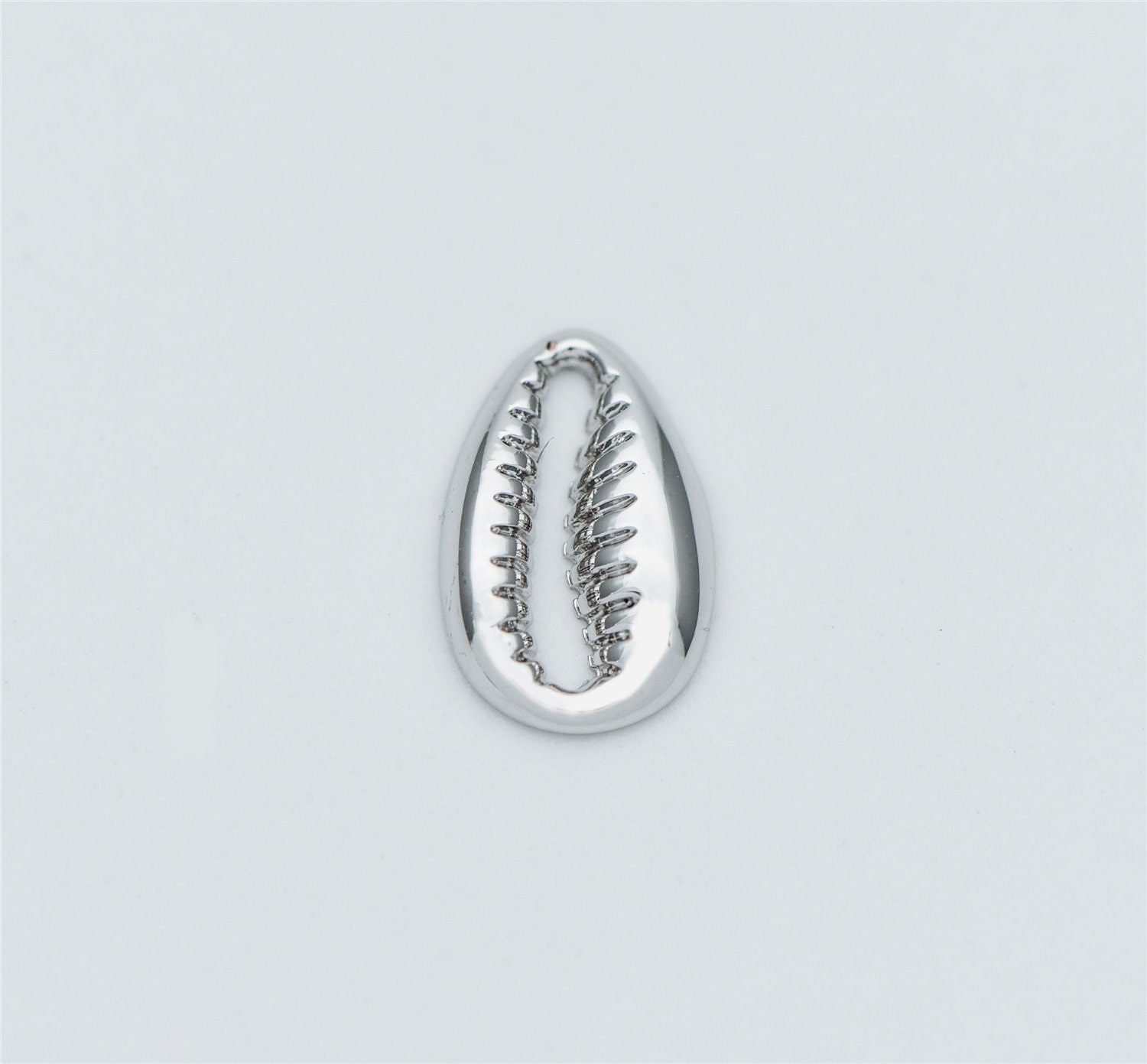 10pcs Gold/ Silver tone Shell Charm Pendants 12x8mm, Seashell Shaped Beads Connectors (GB-3936-B)