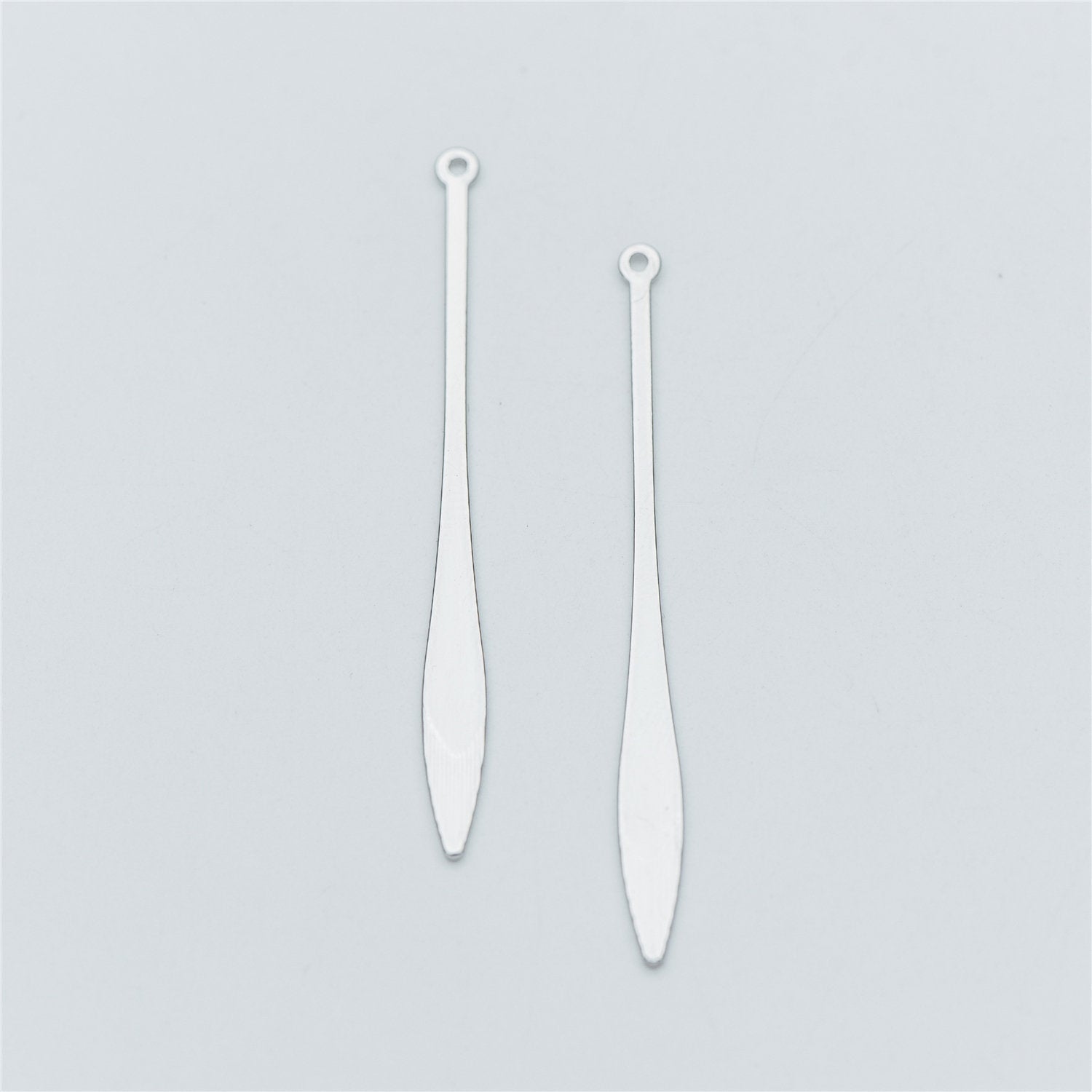 10pcs Silver tone Long Bar Charms 48mm, Rhodium plated Brass Stick Pendants (GB-633)