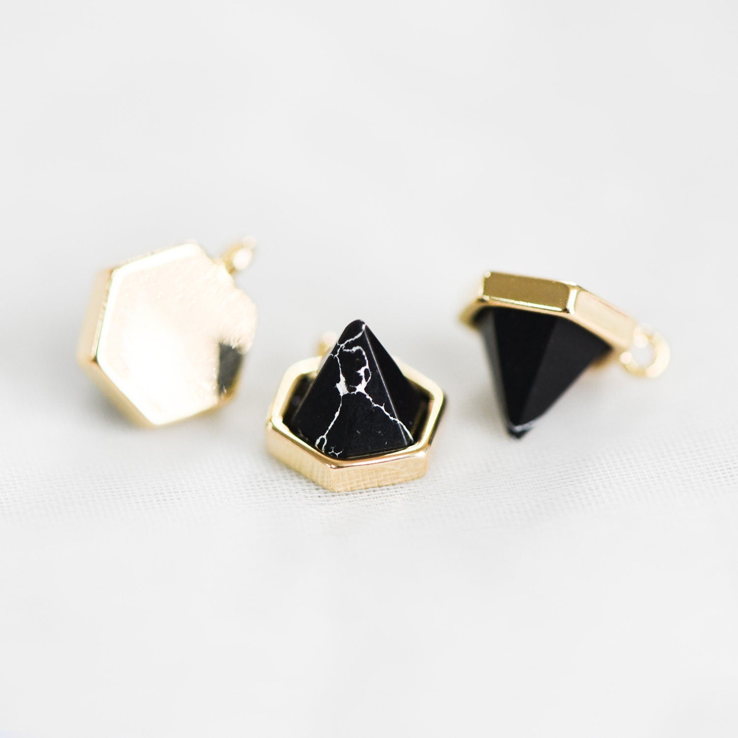 4pcs Hexagon Gemstone Pyramid Spikes Charms, Geometric Stone Pendants 10mm (GB-567)