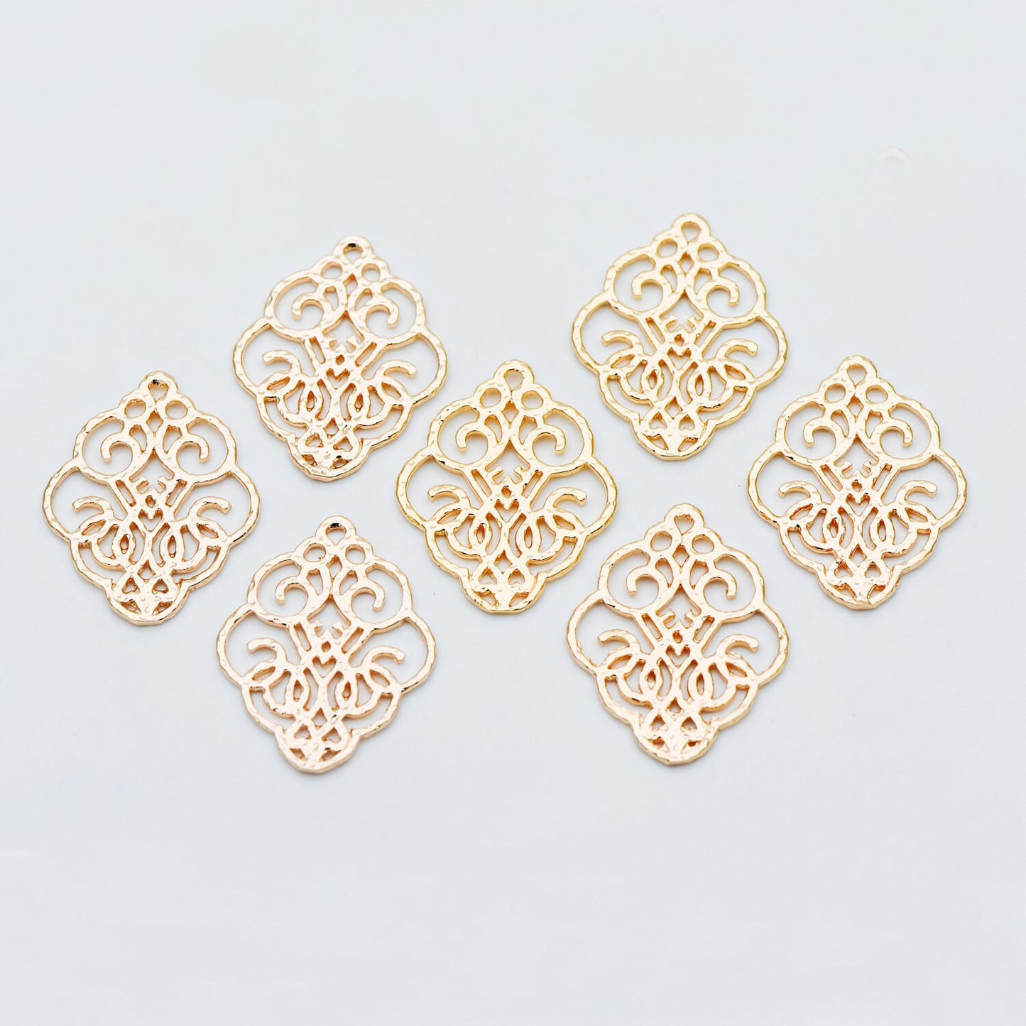 10pcs Gold Filigree Charm Connectors, Gold plated Brass Earring Charms, Necklace Pendants with Loops 28x23mm (GB-583)