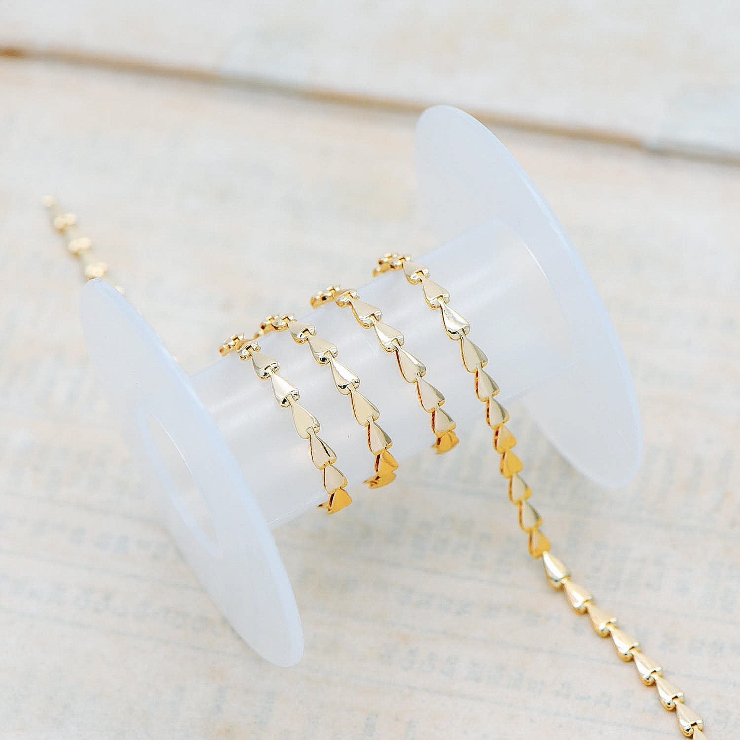 Gold/ Silver Tone Triangle Chain 3mm, Gold/ Rhodium plated Brass Arrow Chain, Quality Chain for DIY Jewelry (#LK-239)/ 1 Meter=3.3 ft