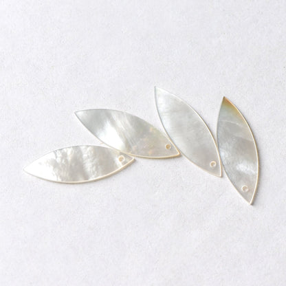 10pcs Mother of Pearl Leaf Charms, White MOP Shell Oval Pendants 23mm (#V1341)