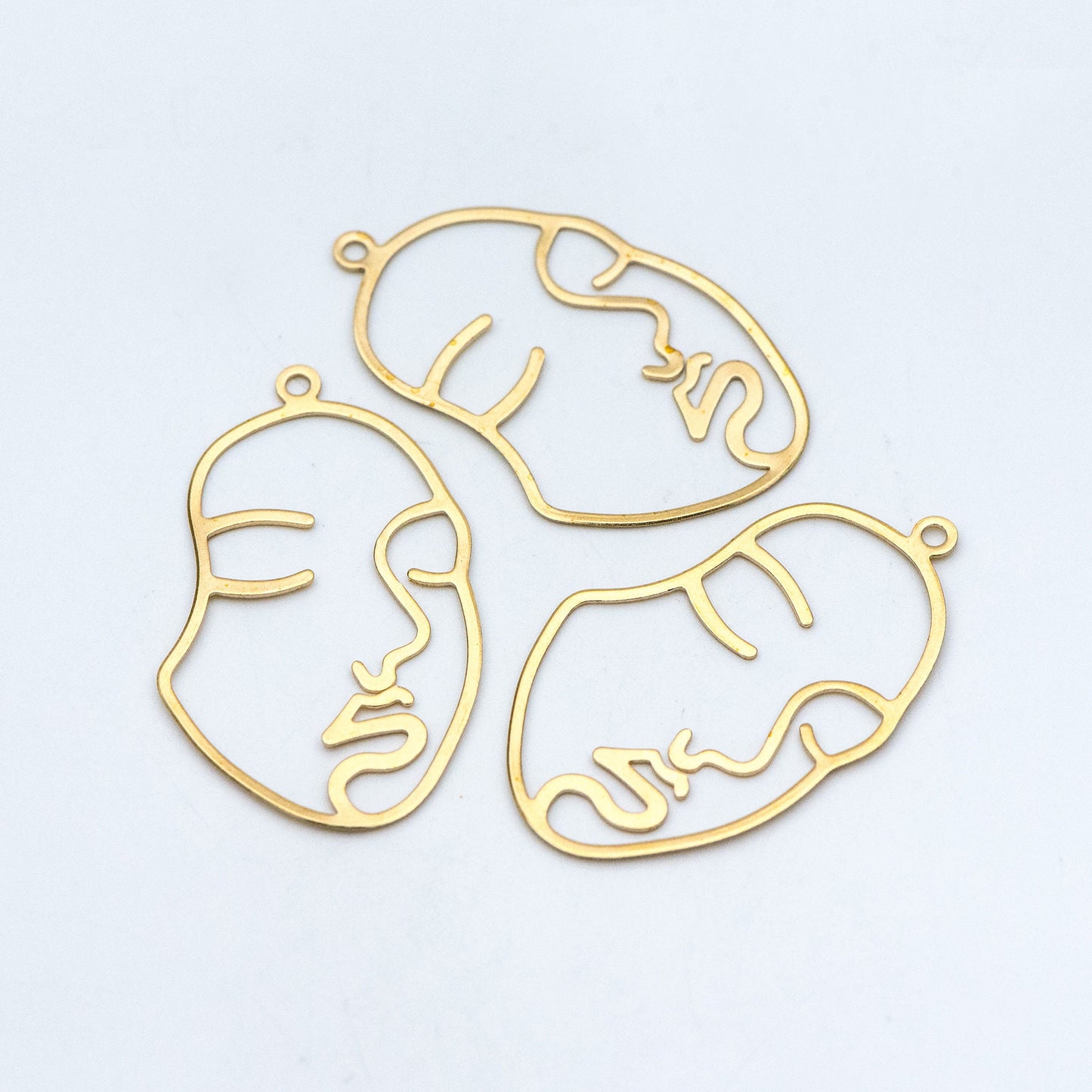 10pcs Raw Brass Face Outline Charms 43x26mm, Vintage Styled Face Pendants Wholesale (RB-140)