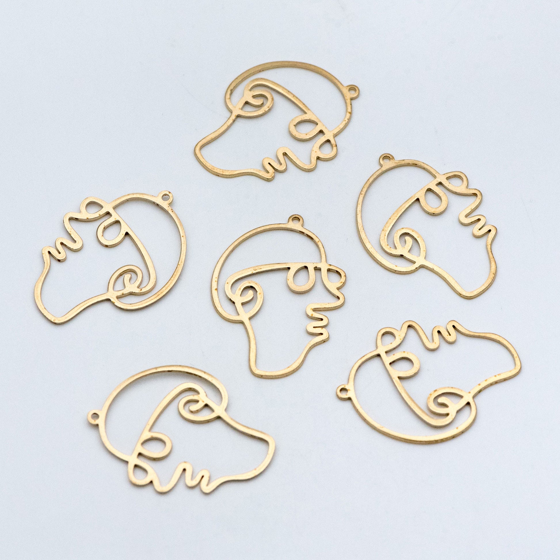 10pcs Raw Brass Face Outline Charms 35x26mm, Vintage Styled Face Pendants Wholesale (RB-142)