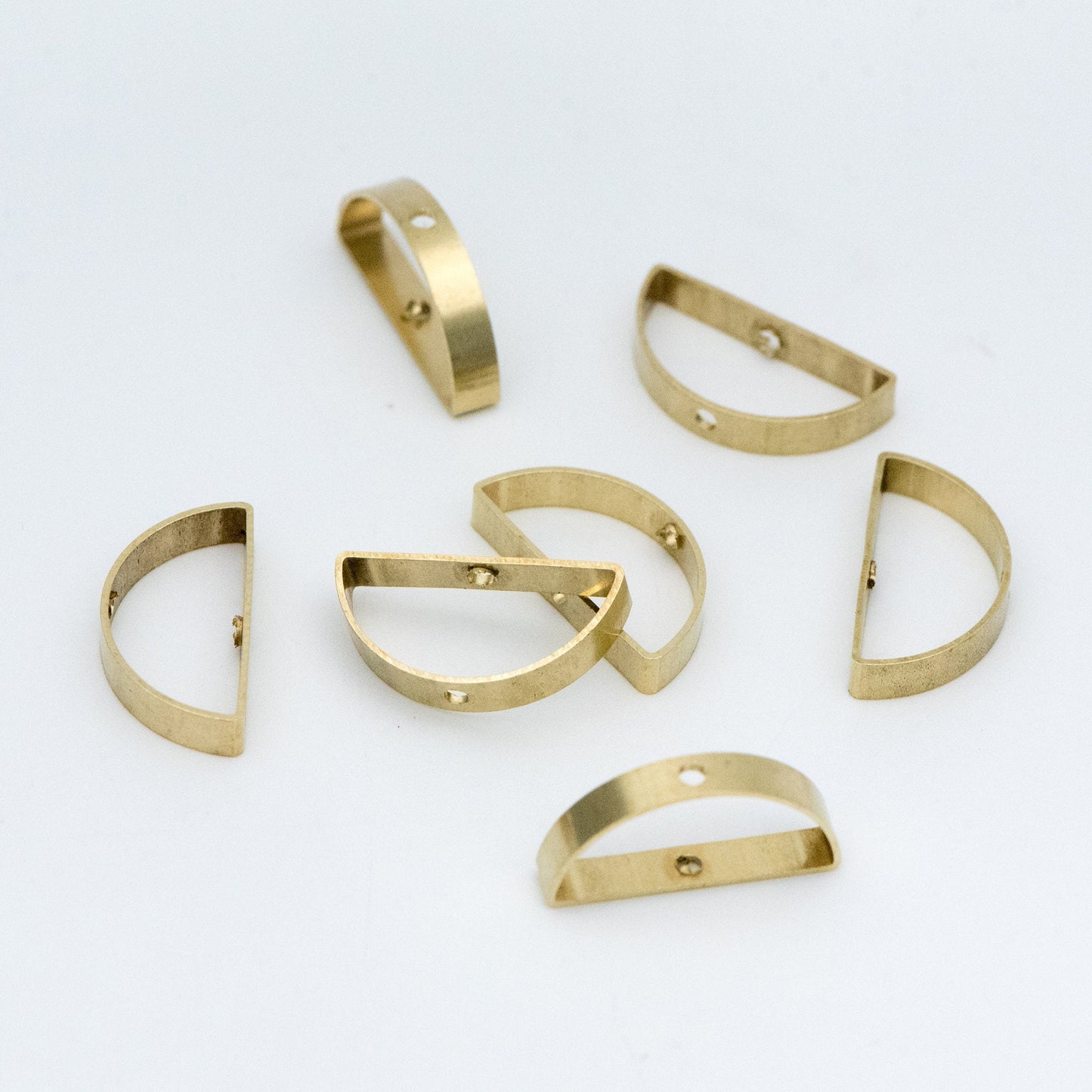 20pcs Raw Brass Semicircle Link Pendants 21x11mm, Geometric Half Moon Charms with 2 Holes (RB-151)