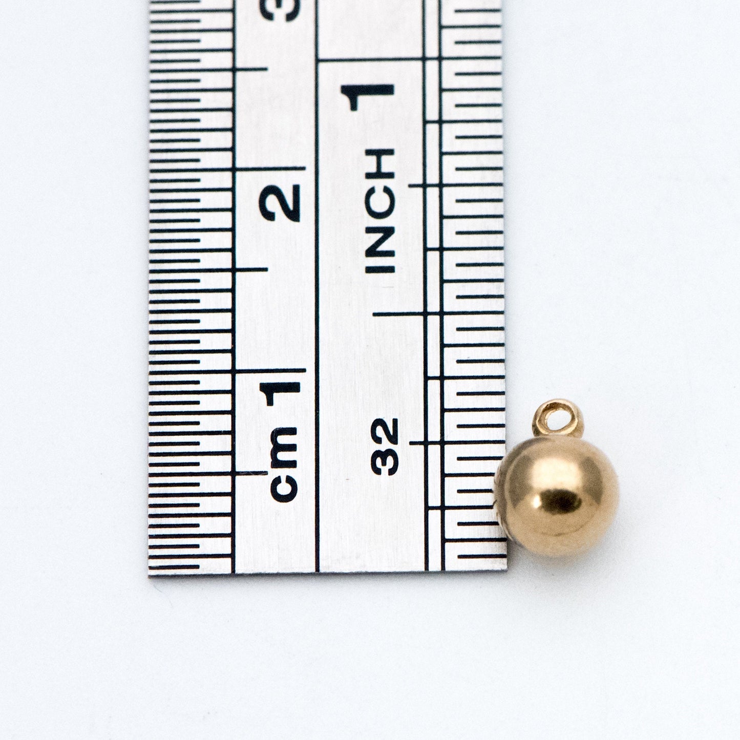 20pcs Raw Brass Round Charm Pendants, 4mm/ 6mm Ball, Brass Findings Wholesale (RB-178)
