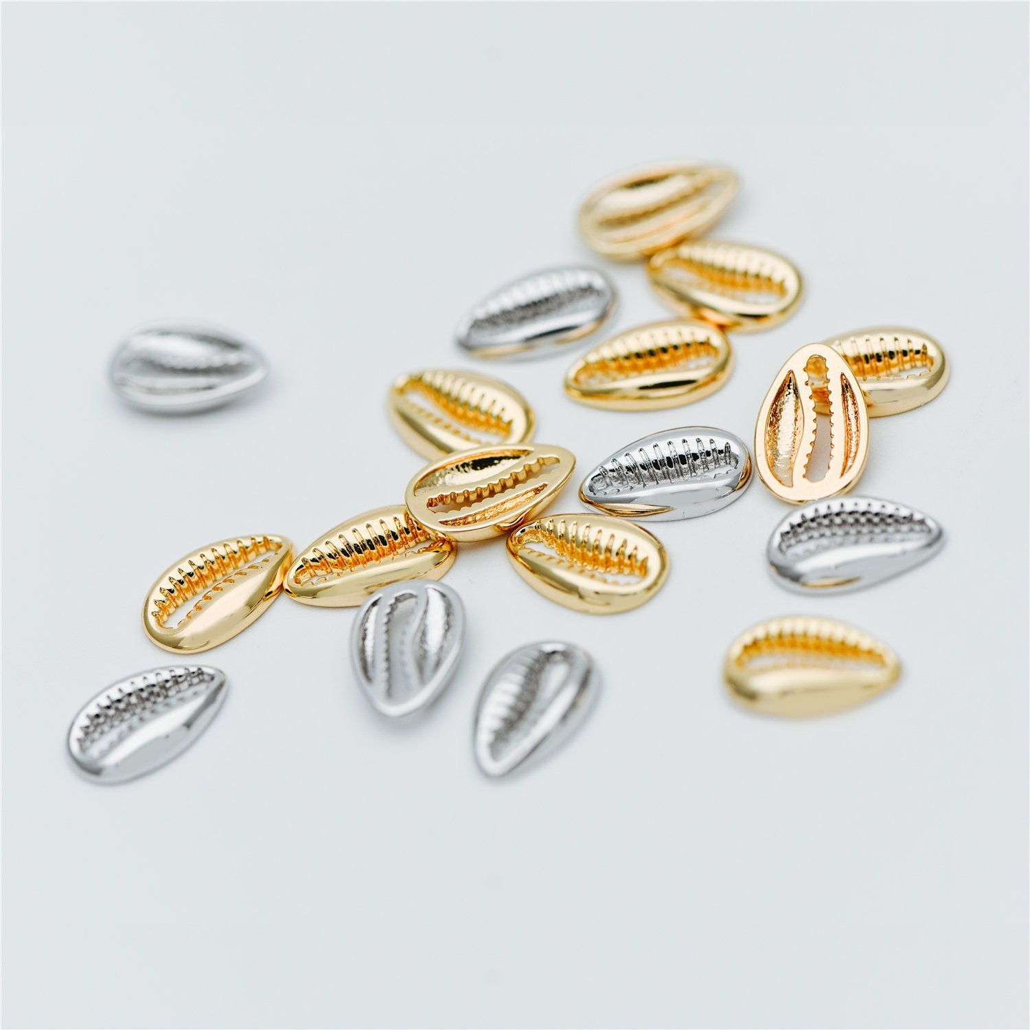 10pcs Gold/ Silver tone Shell Charm Pendants 12x8mm, Seashell Shaped Beads Connectors (GB-3936-B)
