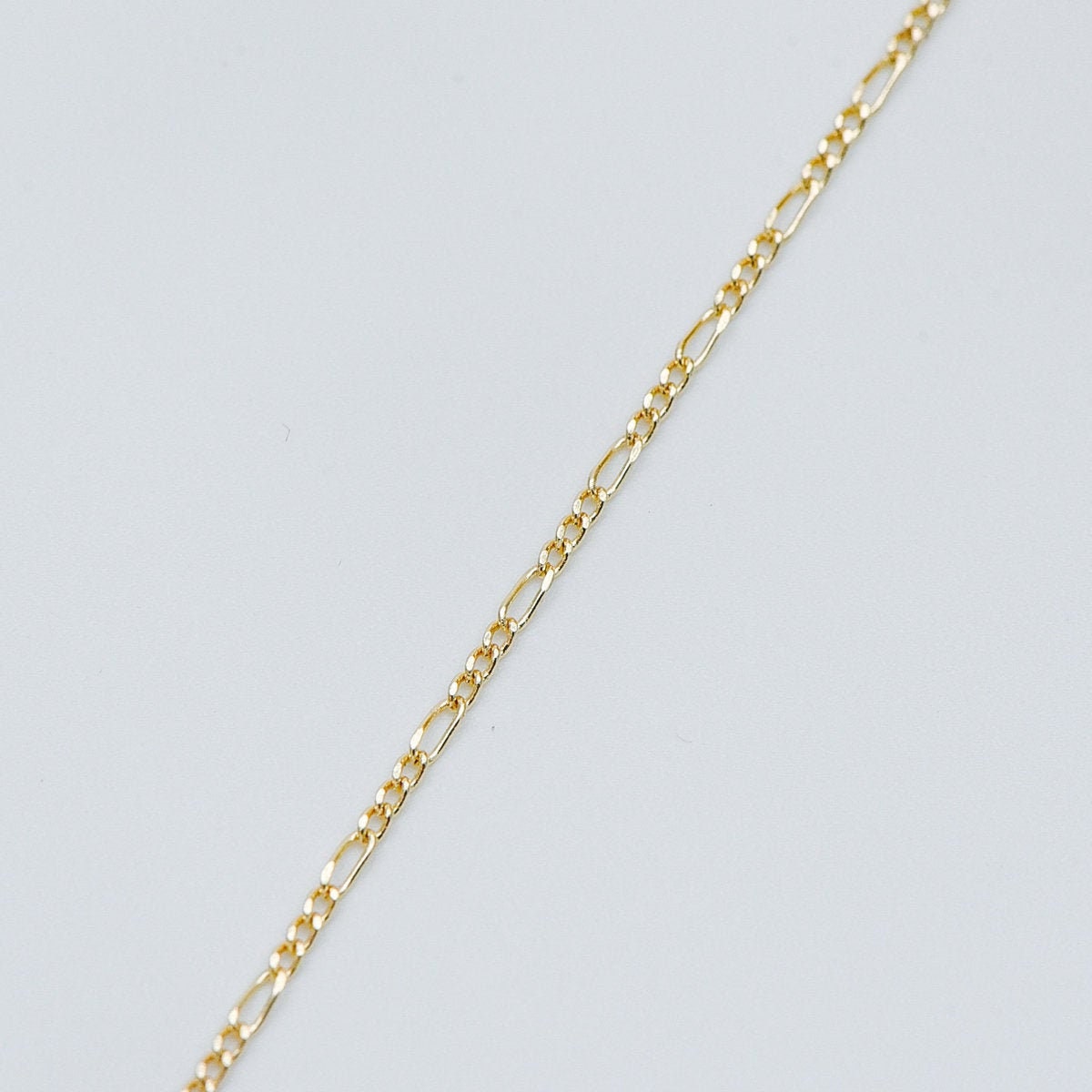 Gold/ Silver/ Rose God Figaro Chains, Real Gold/ Rhodium plated Brass, Color Not Easily Tarnish (#LK-168)/ 1 Meter=3.3 ft
