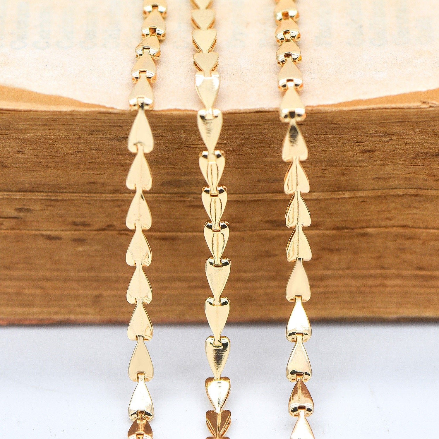 Gold/ Silver Tone Triangle Chain 3mm, Gold/ Rhodium plated Brass Arrow Chain, Quality Chain for DIY Jewelry (#LK-239)/ 1 Meter=3.3 ft