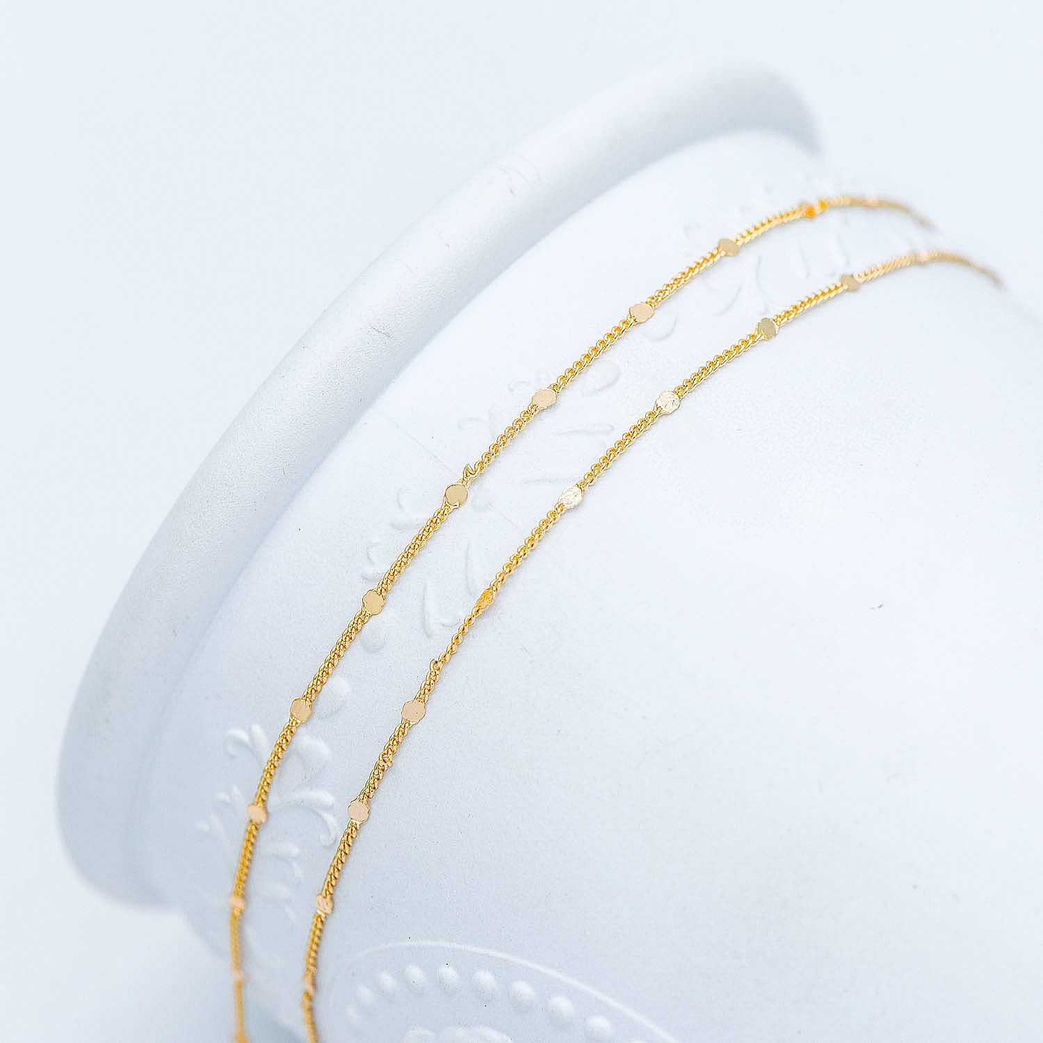 Tiny Gold/ Silver Tone Curb Chains, 0.9mm Thin Chain with 1.6mm Flat Disc, Delicate Chains for DIY Necklace (#LK-240)/ 1 Meter=3.3 ft