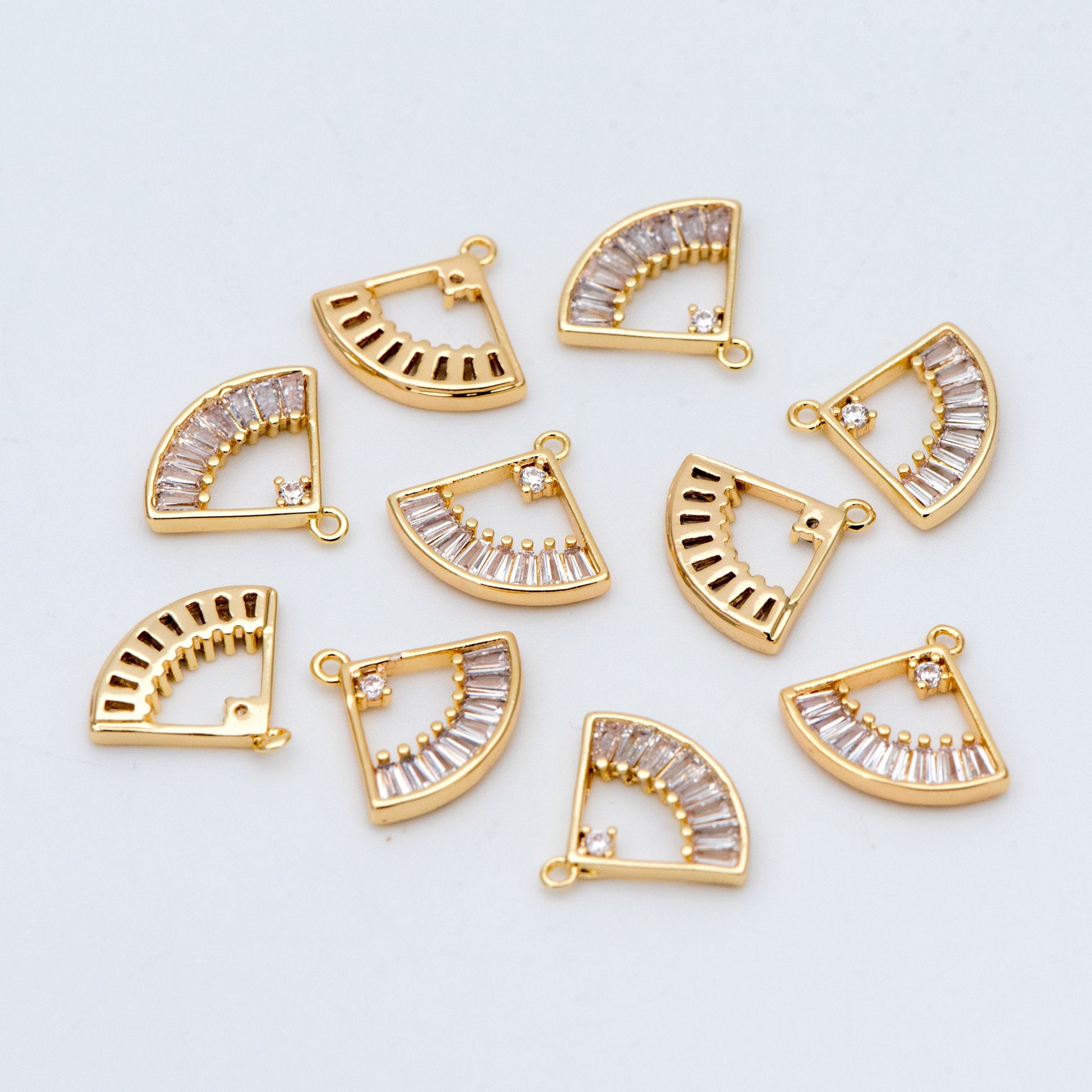 10pcs CZ Pave Gold Fan Shaped Charm 13x11mm, 18K Gold plated on Brass (GB-687)