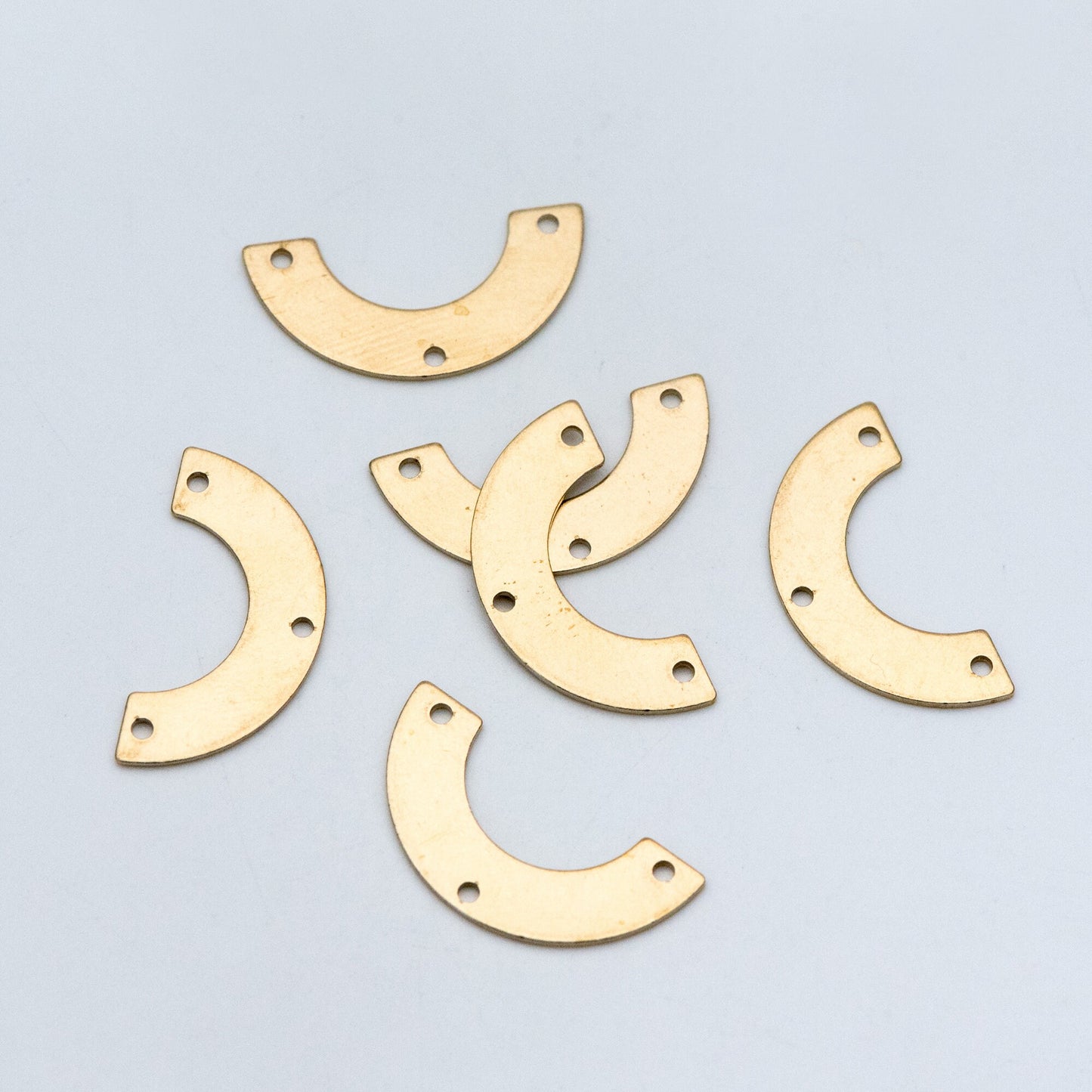 20pcs Raw Brass Fan Charm Connectors, Solid Brass Pendants Wholesale (RB-150)